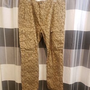 Levi Camo cargo